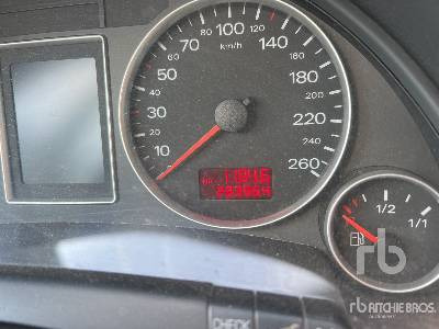 سيارة AUDI A4 AVANT 2.0 TDI Full S-line interior/ex ...: صور 7