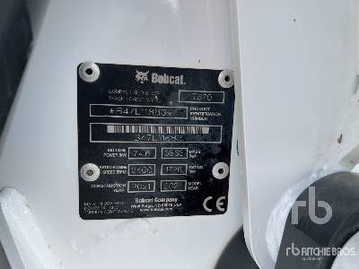 BOBCAT T870HJF High Flow - اللودر المجنزر صغير: صور 5 BOBCAT T870HJF High Flow - اللودر المجنزر صغير: صور 5