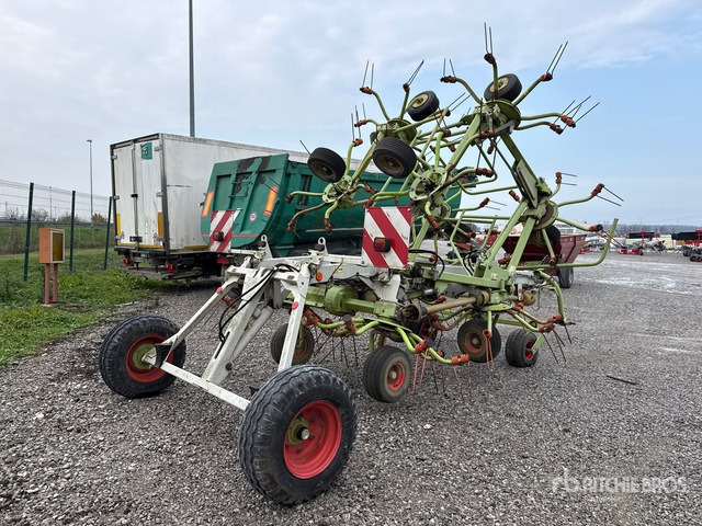 Claas Volto 1320T Hay Tedder - لمّامَة القش: صور 3 Claas Volto 1320T Hay Tedder - لمّامَة القش: صور 3