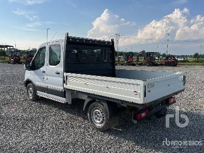 FORD TRANSIT Crew Cab - شاحنات مسطحة: صور 2 FORD TRANSIT Crew Cab - شاحنات مسطحة: صور 2