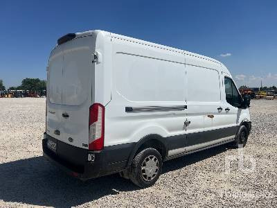 FORD TRANSIT - بصندوق مغلق شاحنة: صور 3 FORD TRANSIT - بصندوق مغلق شاحنة: صور 3