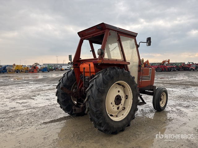 Fiat 780 2WD Tractor - جرار: صور 3 Fiat 780 2WD Tractor - جرار: صور 3