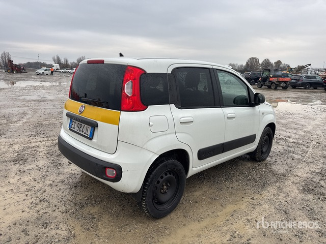 Fiat Panda Automobile - بصندوق مغلق شاحنة: صور 3 Fiat Panda Automobile - بصندوق مغلق شاحنة: صور 3