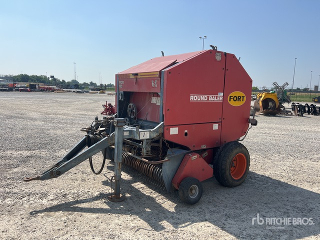 Fort F21-41 Round Baler - مكبس القش الدائري: صور 2 Fort F21-41 Round Baler - مكبس القش الدائري: صور 2