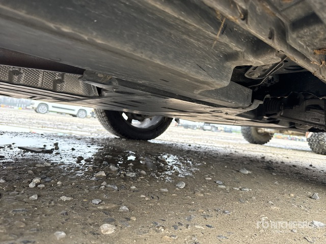 Land Rover Range Rover Velar SUV - سيارة دفع رباعي: صور 5 Land Rover Range Rover Velar SUV - سيارة دفع رباعي: صور 5