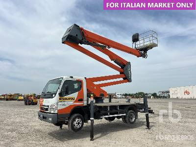 MITSUBISHI FUSO 6C15 2013 Socage DA328 28 m on 4x2 - مصاعد الازدهار محمولة على شاحنة: صور 1 MITSUBISHI FUSO 6C15 2013 Socage DA328 28 m on 4x2 - مصاعد الازدهار محمولة على شاحنة: صور 1