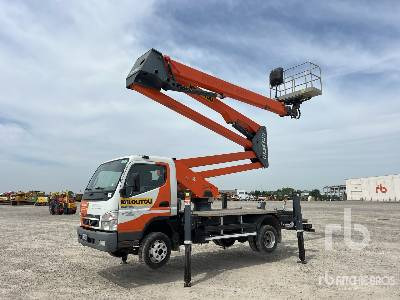MITSUBISHI FUSO 6C15 2013 Socage DA328 28 m on 4x2 - مصاعد الازدهار محمولة على شاحنة: صور 2 MITSUBISHI FUSO 6C15 2013 Socage DA328 28 m on 4x2 - مصاعد الازدهار محمولة على شاحنة: صور 2