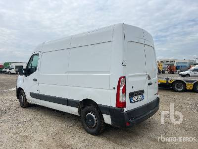 RENAULT MASTER 2.3 L2H2 T35 DCI 136CV ICE - بصندوق مغلق شاحنة: صور 2 RENAULT MASTER 2.3 L2H2 T35 DCI 136CV ICE - بصندوق مغلق شاحنة: صور 2