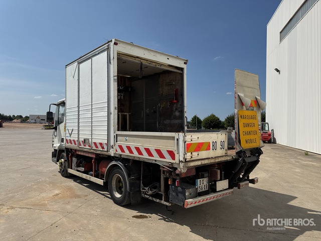 2003 Iveco Eurocargo 100E17 4x2 Camion Porte-Conteneur 4x2 Container Truck - بصندوق مغلق شاحنة: صور 3 2003 Iveco Eurocargo 100E17 4x2 Camion Porte-Conteneur 4x2 Container Truck - بصندوق مغلق شاحنة: صور 3