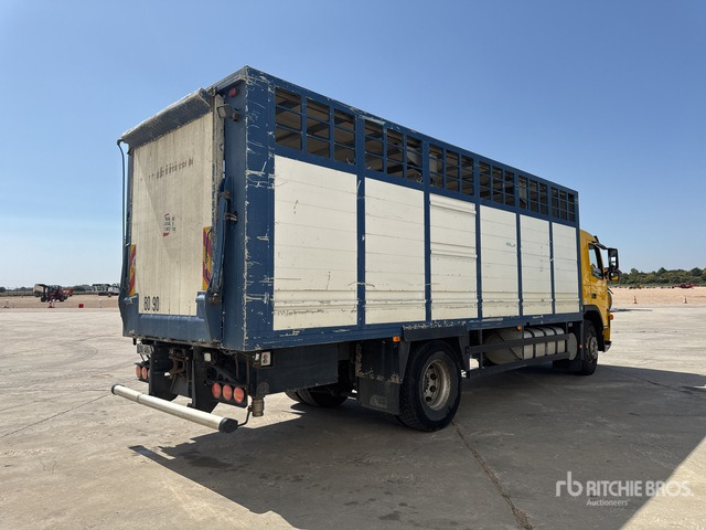 2003 Volvo FM12 420 4x2 Camion Betaillere Livestock Truck - شاحنة نقل المواشي شاحنة: صور 3 2003 Volvo FM12 420 4x2 Camion Betaillere Livestock Truck - شاحنة نقل المواشي شاحنة: صور 3