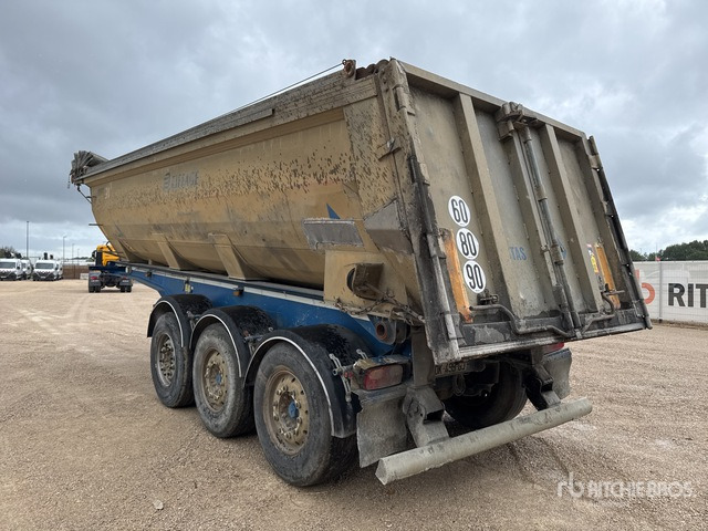 2005 STAS Tuareg S339 CX Tri/A Remorque Benne 3 Essieux End Dump Trailer - قلابة نصف مقطورة: صور 3 2005 STAS Tuareg S339 CX Tri/A Remorque Benne 3 Essieux End Dump Trailer - قلابة نصف مقطورة: صور 3