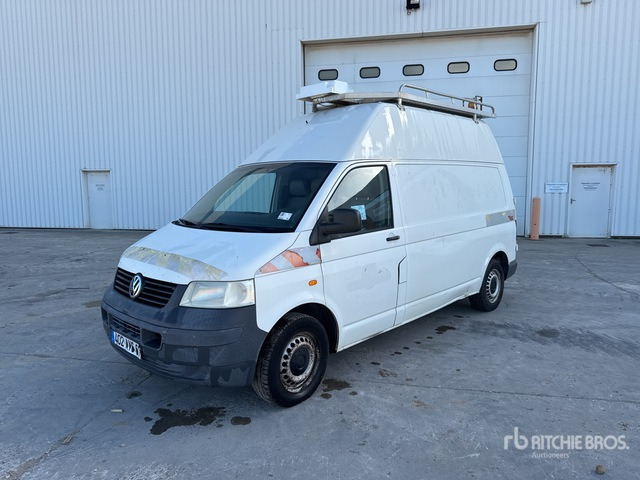 2006 Volkswagen Transporter TDI 4 Motion Vehicule Utilitaire Cargo Van - فان: صور 1 2006 Volkswagen Transporter TDI 4 Motion Vehicule Utilitaire Cargo Van - فان: صور 1