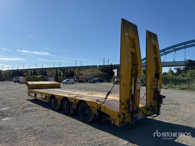 2008 Faymonville Multimax Tri/A Semi-Remorque Porte-Engin ... Lowboy Trailer - عربة مسطحة منخفضة نصف مقطورة: صور 4 2008 Faymonville Multimax Tri/A Semi-Remorque Porte-Engin ... Lowboy Trailer - عربة مسطحة منخفضة نصف مقطورة: صور 4