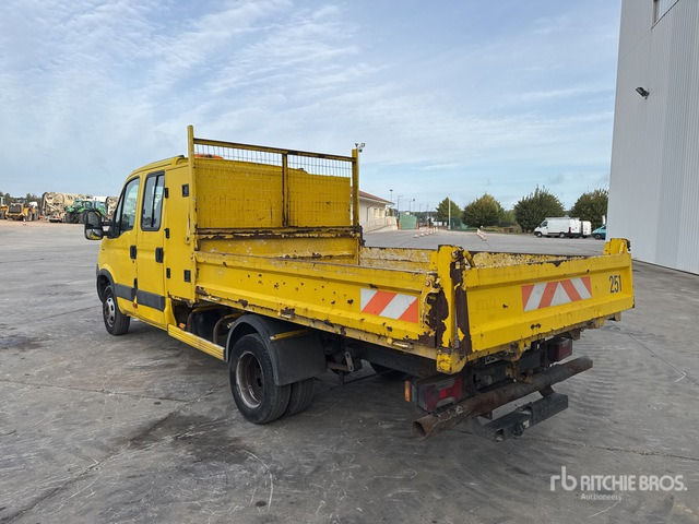 2011 Iveco 35C13 4x2 Camion Benne S/A Dump Truck - قلاب صغير, الشاحنات الصغيرة كابينة مزدوجة: صور 4 2011 Iveco 35C13 4x2 Camion Benne S/A Dump Truck - قلاب صغير, الشاحنات الصغيرة كابينة مزدوجة: صور 4