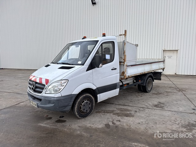 2011 Mercedes-Benz Sprinter 4x2 Camion Benne Dump Truck: Light Duty - قلابات: صور 1 2011 Mercedes-Benz Sprinter 4x2 Camion Benne Dump Truck: Light Duty - قلابات: صور 1