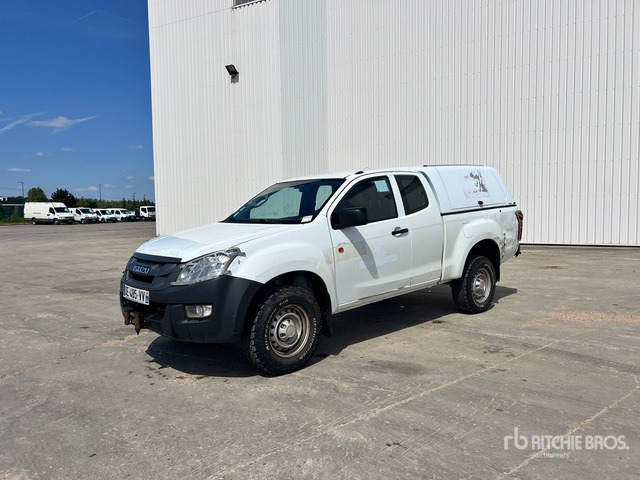 2014 Isuzu D-MAX 4x4 Crew Cab Pick-up Pickup - شاحنة البيك أب: صور 1 2014 Isuzu D-MAX 4x4 Crew Cab Pick-up Pickup - شاحنة البيك أب: صور 1