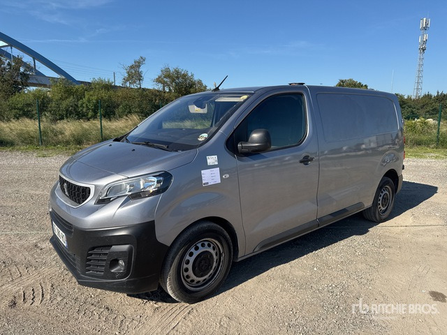 2021 Peugeot Expert Vehicule Utilitaire Cargo Van - فان المدمجة: صور 1 2021 Peugeot Expert Vehicule Utilitaire Cargo Van - فان المدمجة: صور 1