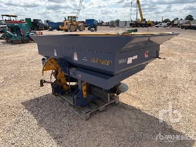BOGBALLE EX 36 m 3-Point 1600 L Distributeu ... - آلة رش الأسمدة: صور 2 BOGBALLE EX 36 m 3-Point 1600 L Distributeu ... - آلة رش الأسمدة: صور 2