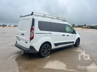 FORD TRANSIT Camion Fourgon - بصندوق مغلق شاحنة: صور 4 FORD TRANSIT Camion Fourgon - بصندوق مغلق شاحنة: صور 4