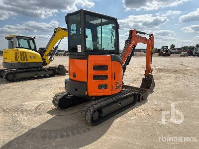HITACHI ZX26U-5A CR Mini Pelle - حفارة مصغرة: صور 3 HITACHI ZX26U-5A CR Mini Pelle - حفارة مصغرة: صور 3