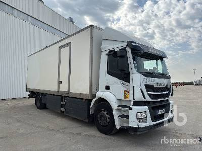 IVECO AD190S 4x2 Camion Fourgon - بصندوق مغلق شاحنة: صور 4 IVECO AD190S 4x2 Camion Fourgon - بصندوق مغلق شاحنة: صور 4