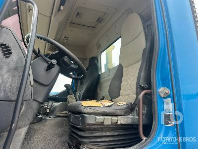 RENAULT KERAX 380 8x4 Camion Malaxeur - شاحنة خلاطة خرسانة: صور 2 RENAULT KERAX 380 8x4 Camion Malaxeur - شاحنة خلاطة خرسانة: صور 2