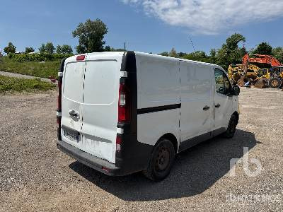RENAULT TRAFIC Vehicule Utilitaire - فان: صور 3 RENAULT TRAFIC Vehicule Utilitaire - فان: صور 3