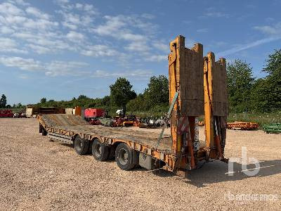 ROBUSTE KAISER Tri/A Remorque Porte-Engins 3 E ... - عربة مسطحة منخفضة نصف مقطورة: صور 2 ROBUSTE KAISER Tri/A Remorque Porte-Engins 3 E ... - عربة مسطحة منخفضة نصف مقطورة: صور 2