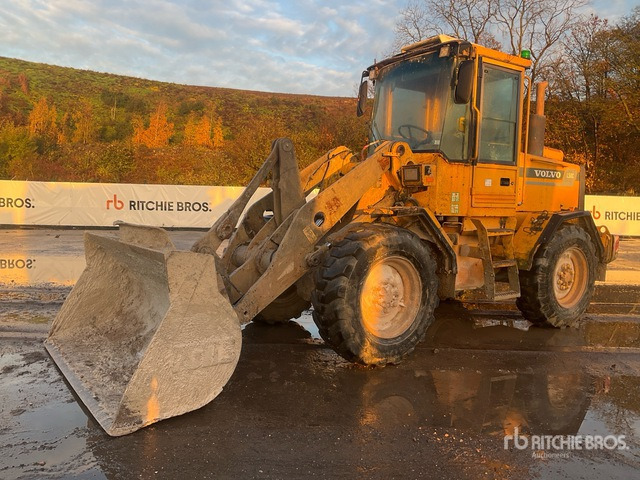 1997 Volvo L50C Wheel Loader - اللودر بعجل: صور 1 1997 Volvo L50C Wheel Loader - اللودر بعجل: صور 1