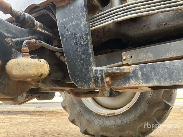 2005 Massey Ferguson 6480 Massey Ferguson 4WD Tractor 4WD Tractor - جرار: صور 5 2005 Massey Ferguson 6480 Massey Ferguson 4WD Tractor 4WD Tractor - جرار: صور 5