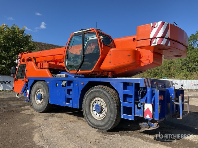 2008 Terex Demag AC40/2L 5 t 4x4 All Terrain Crane - رافعة لجميع التضاريس: صور 4 2008 Terex Demag AC40/2L 5 t 4x4 All Terrain Crane - رافعة لجميع التضاريس: صور 4
