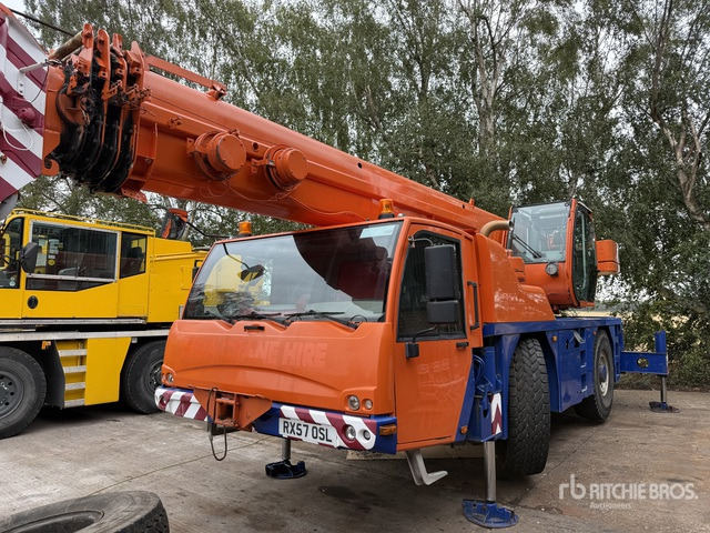2008 Terex Demag AC40/2L 5 t 4x4 All Terrain Crane - رافعة لجميع التضاريس: صور 3 2008 Terex Demag AC40/2L 5 t 4x4 All Terrain Crane - رافعة لجميع التضاريس: صور 3