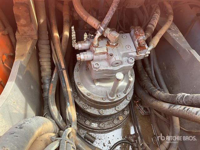 2010 Hitachi ZX350LC-3 Tracked Excavator - حفارات زحافة: صور 5 2010 Hitachi ZX350LC-3 Tracked Excavator - حفارات زحافة: صور 5