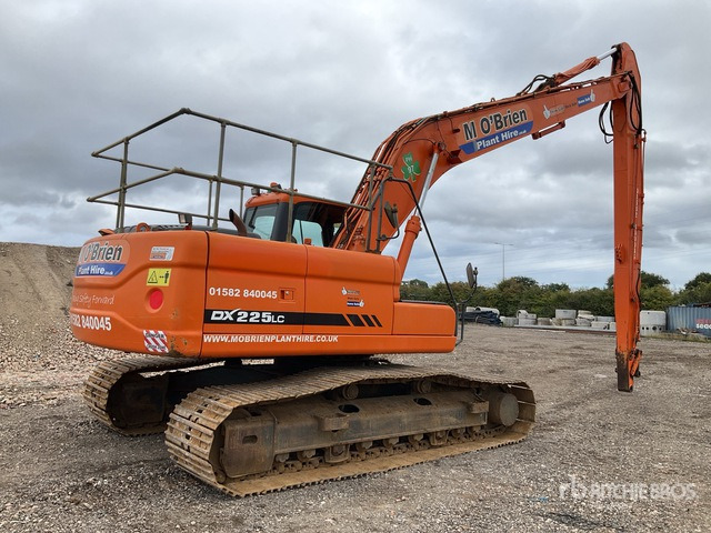 2011 Doosan DX225 LC Long Reach Tracked Excavator - حفارات زحافة: صور 3 2011 Doosan DX225 LC Long Reach Tracked Excavator - حفارات زحافة: صور 3