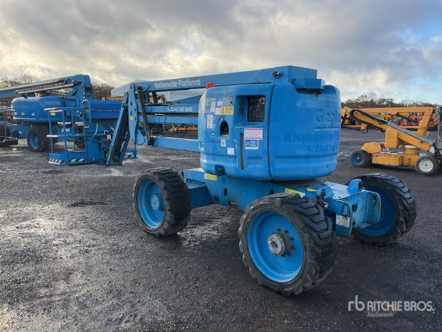 2012 Genie Z45/25J 4WD Diesel Articulating Boom Lift - رافعات سلة مفصلية: صور 3 2012 Genie Z45/25J 4WD Diesel Articulating Boom Lift - رافعات سلة مفصلية: صور 3