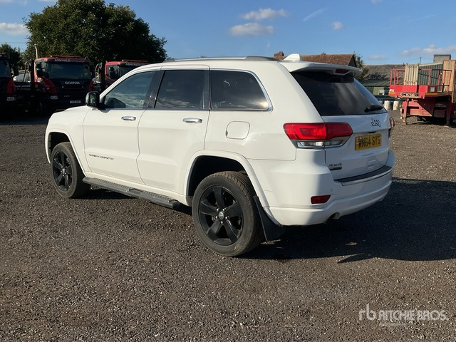 2014 Jeep Grand Cherokee Overland CRD 4WD SUV - سيارة دفع رباعي: صور 3 2014 Jeep Grand Cherokee Overland CRD 4WD SUV - سيارة دفع رباعي: صور 3