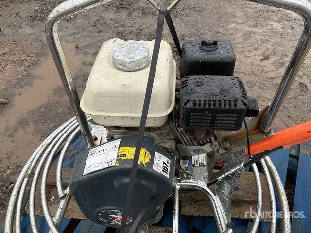 2016 Belle PTLW931 Power Trowel Power Trowel - ماله برقی: صور 5 2016 Belle PTLW931 Power Trowel Power Trowel - ماله برقی: صور 5