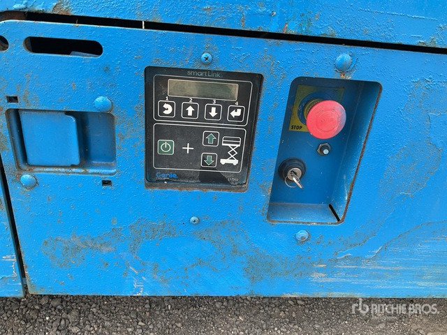 2016 Genie GS3246 Electric Scissor Lift - رافعات مقصية: صور 5 2016 Genie GS3246 Electric Scissor Lift - رافعات مقصية: صور 5