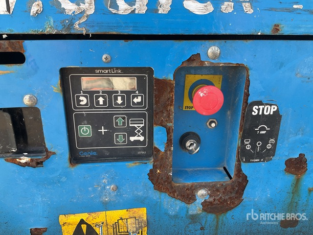 2017 Genie GS4047 Electric Scissor Lift - رافعات مقصية: صور 4 2017 Genie GS4047 Electric Scissor Lift - رافعات مقصية: صور 4