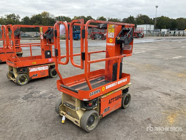 2017 JLG 1230ES Scissor Lift Vertical Mast Lift - الرأسي رفع الصاري: صور 1 2017 JLG 1230ES Scissor Lift Vertical Mast Lift - الرأسي رفع الصاري: صور 1