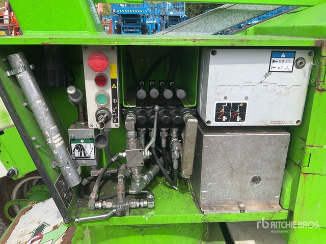 رافعات سلة مفصلية 2017 Nifty HR12?NDE 2WD Hybrid Articulating Boom Lift: صور 6 رافعات سلة مفصلية 2017 Nifty HR12?NDE 2WD Hybrid Articulating Boom Lift: صور 6