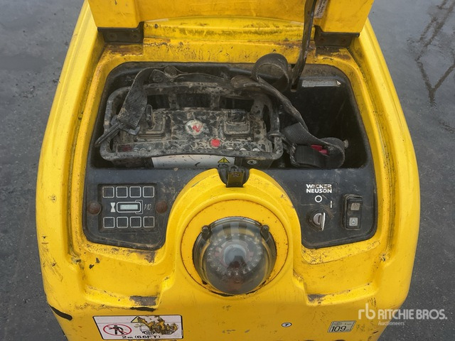 2017 Wacker Neuson RTSC3 Trench Compactor - مداحل الأسفلت الصغيرة: صور 5 2017 Wacker Neuson RTSC3 Trench Compactor - مداحل الأسفلت الصغيرة: صور 5