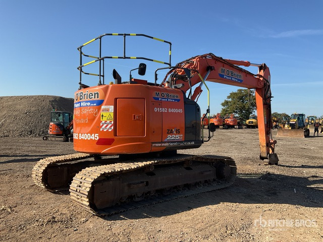 2018 Hitachi ZX225USLC-6 Tracked Excavator - حفارات زحافة: صور 5 2018 Hitachi ZX225USLC-6 Tracked Excavator - حفارات زحافة: صور 5