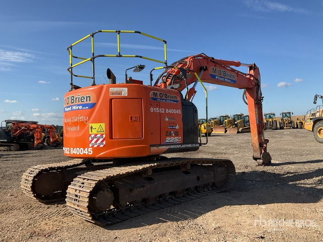 2018 Hitachi ZX225USLC-6 Tracked Excavator - حفارات زحافة: صور 4 2018 Hitachi ZX225USLC-6 Tracked Excavator - حفارات زحافة: صور 4