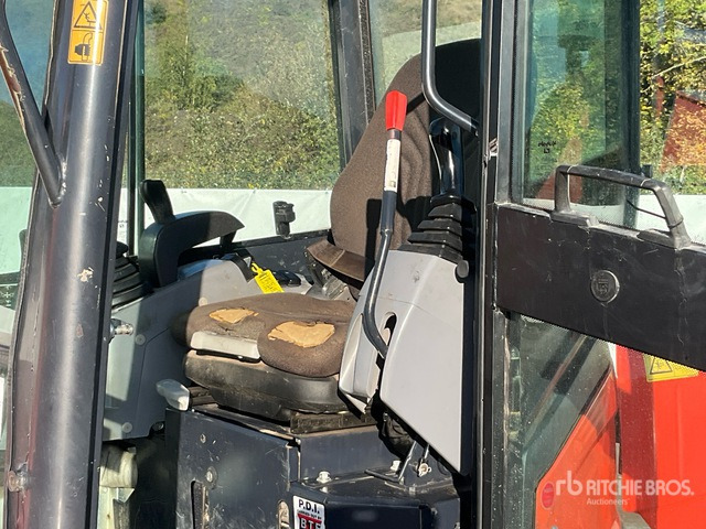 2018 Kubota U27-4 Mini Excavator:  <6.6t - حفارة مصغرة: صور 5 2018 Kubota U27-4 Mini Excavator:  <6.6t - حفارة مصغرة: صور 5