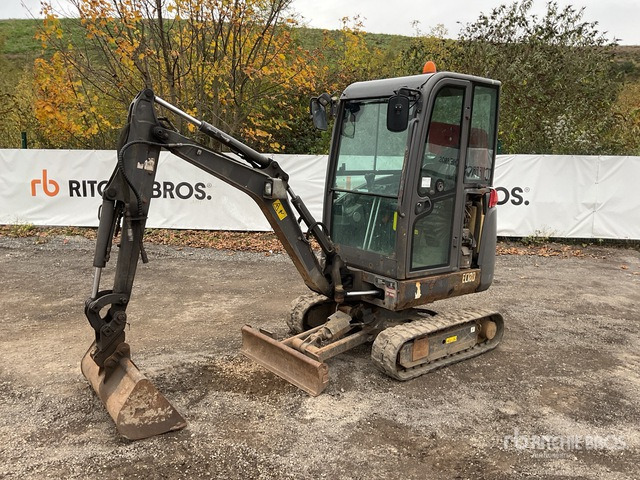 حفارة مصغرة 2018 Volvo EC18D Mini Excavator: <6.6t: صور 1