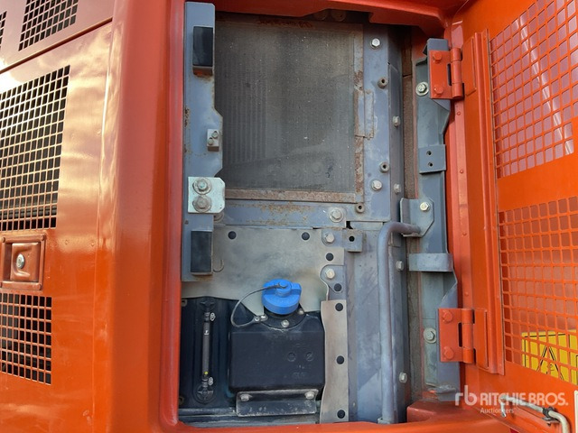 2021 Hitachi ZX225USLC-6 Tracked Excavator - حفارات زحافة: صور 5 2021 Hitachi ZX225USLC-6 Tracked Excavator - حفارات زحافة: صور 5