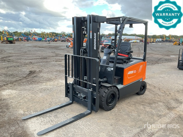 2023 Doosan B25X-7 PLUS 2500 kg Electric Forklift - رافعة شوكية كهربائية: صور 2 2023 Doosan B25X-7 PLUS 2500 kg Electric Forklift - رافعة شوكية كهربائية: صور 2