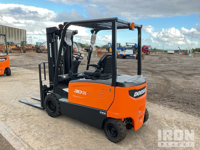2023 Doosan B30X-7 PLUS 3000 kg (Unused) Electric Forklift - رافعة شوكية كهربائية: صور 4 2023 Doosan B30X-7 PLUS 3000 kg (Unused) Electric Forklift - رافعة شوكية كهربائية: صور 4