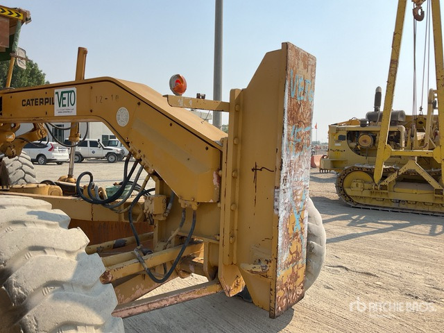 1976 Cat 14G - آلة تسوية الأرض: صور 5 1976 Cat 14G - آلة تسوية الأرض: صور 5